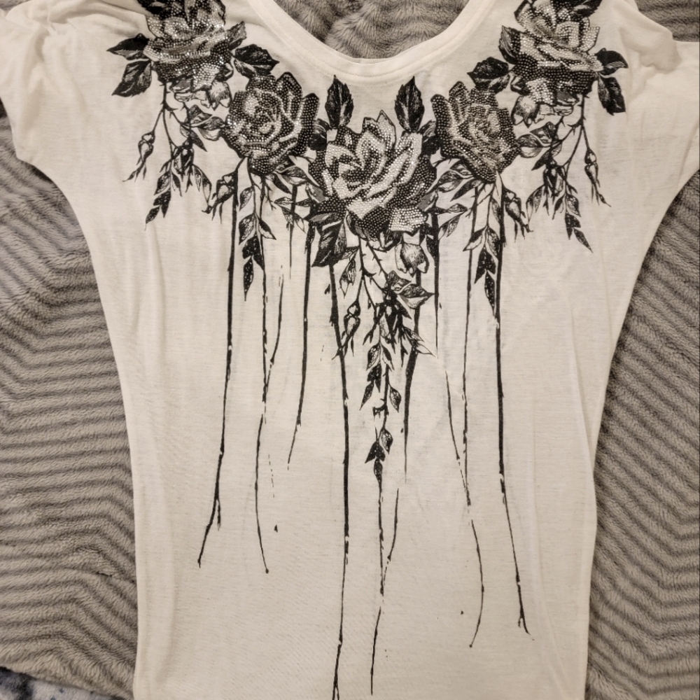 Miss Me unplugged bling Tshirt SZ